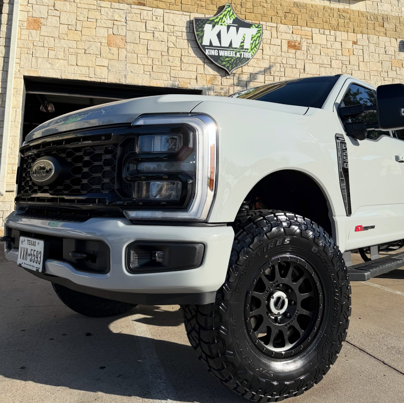 Ford Super Duty built at King Wheel & Tire Mansfield
